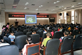 广西自然科普讲堂（贵港站）《神奇植物的生存之道》讲座在贵港市图书馆成功举办